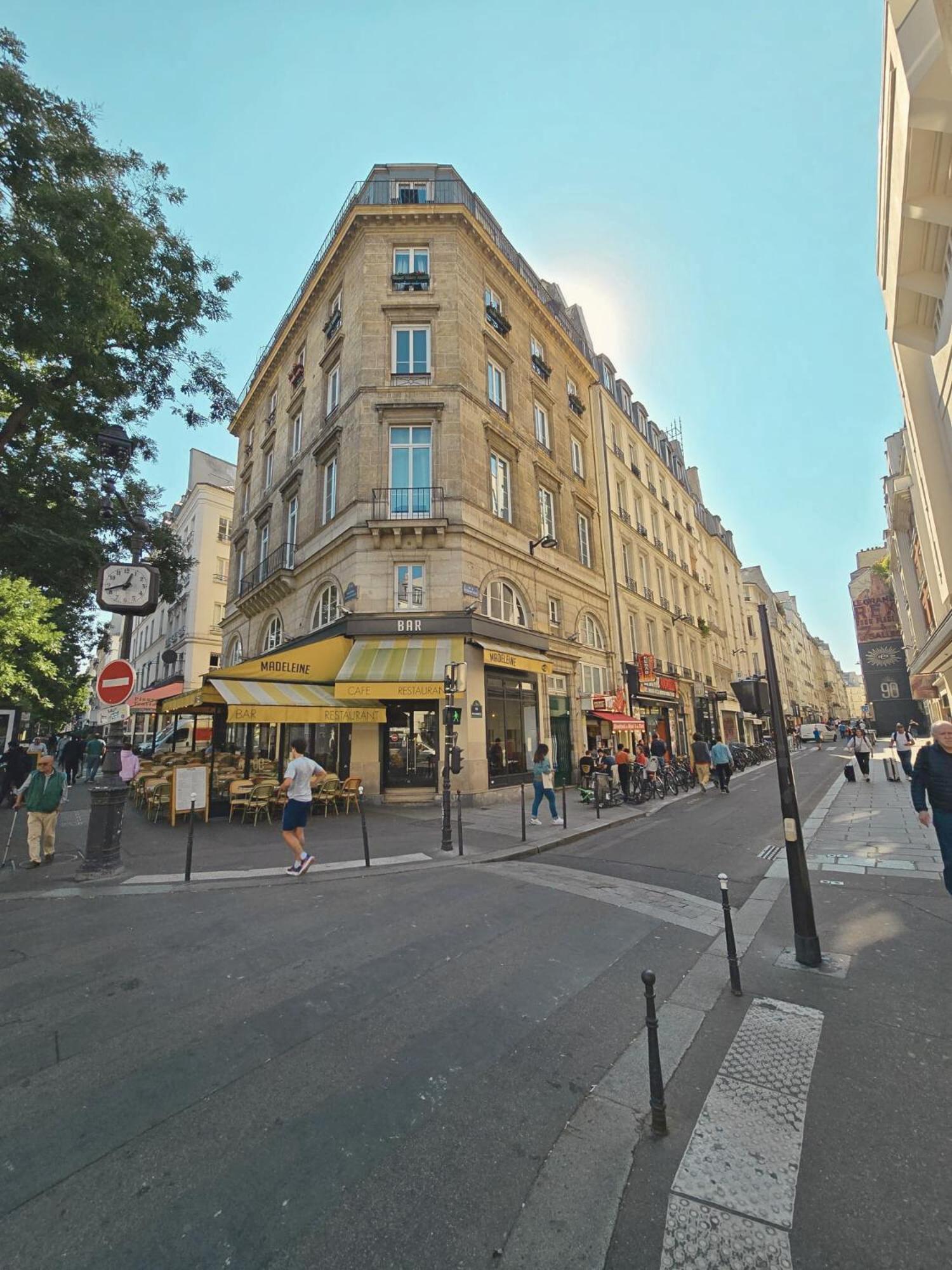 Studio Opera Paris Luaran gambar